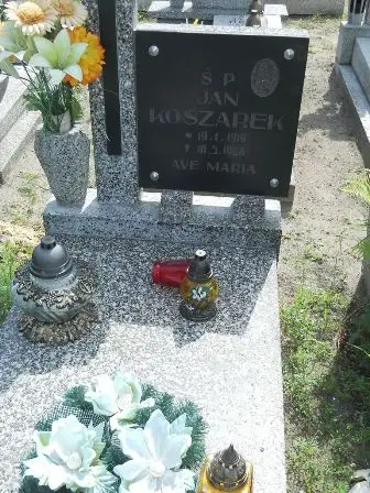 Zdjęcie grobu 25/73