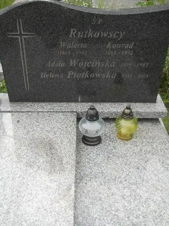 Zdjęcie grobu 11/271,272