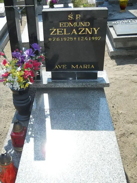 Zdjęcie grobu 14/27358