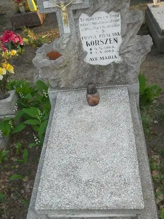 Zdjęcie grobu 7b/100