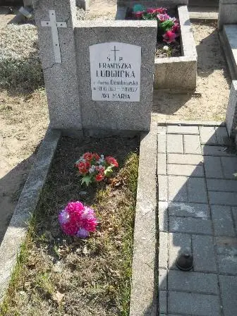 Zdjęcie grobu 3/99