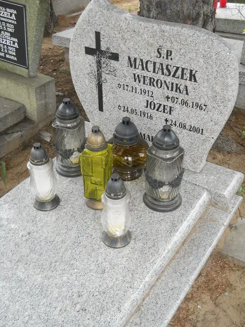 Zdjęcie grobu 22/23733