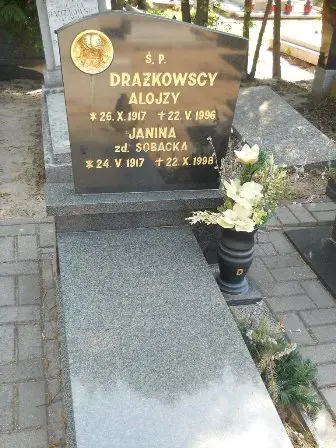Zdjęcie grobu 28/100