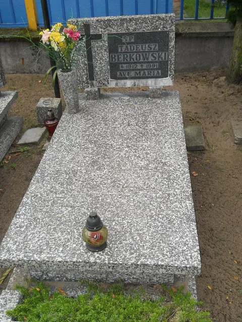 Zdjęcie grobu 14/25973