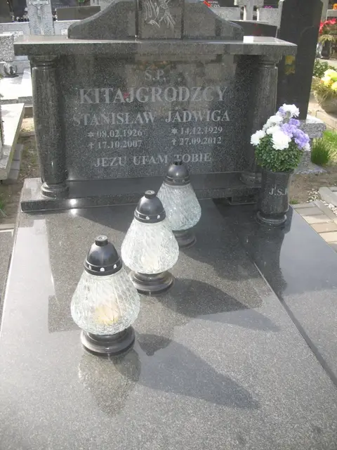Zdjęcie grobu 7/11907