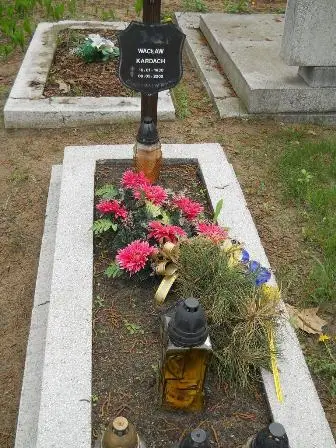 Zdjęcie grobu 32/198