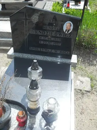 Zdjęcie grobu 25/6