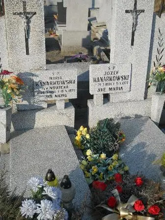 Zdjęcie grobu A/72,73