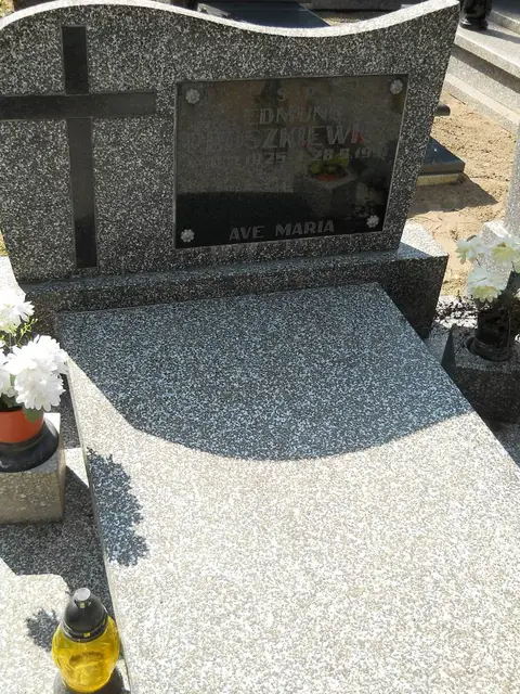 Zdjęcie grobu 14/27244