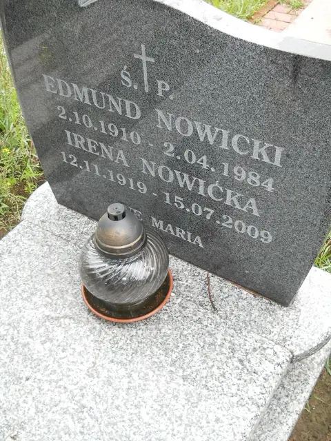 Zdjęcie grobu 24/23304