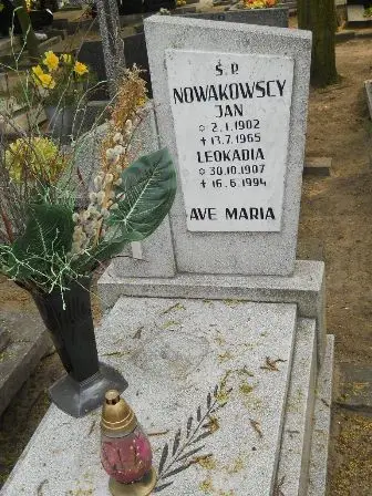 Zdjęcie grobu 33/21