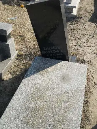 Zdjęcie grobu 100/100