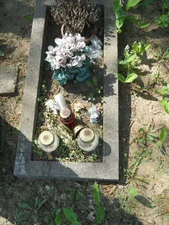 Zdjęcie grobu Krzyżowy/121,122