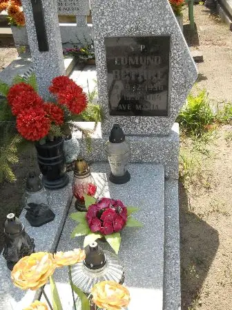 Zdjęcie grobu 25/200