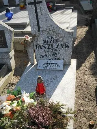 Zdjęcie grobu 6/59
