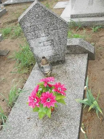 Zdjęcie grobu 32/393