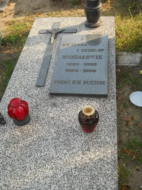 Zdjęcie grobu 23/28763