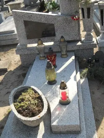 Zdjęcie grobu 3/187