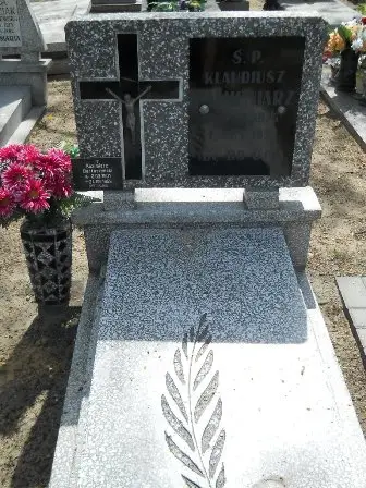 Zdjęcie grobu 27/379