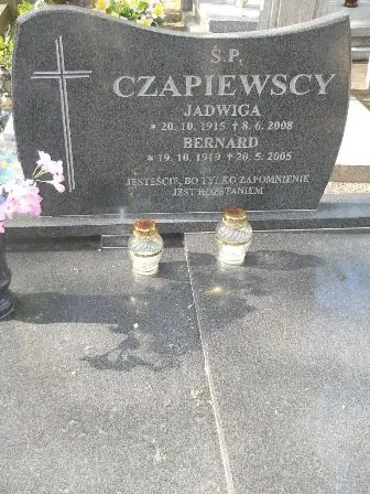 Zdjęcie grobu 24/79,80