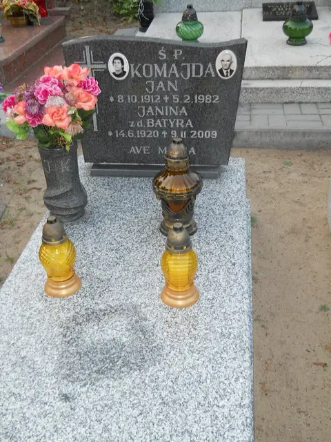 Zdjęcie grobu 14/27947