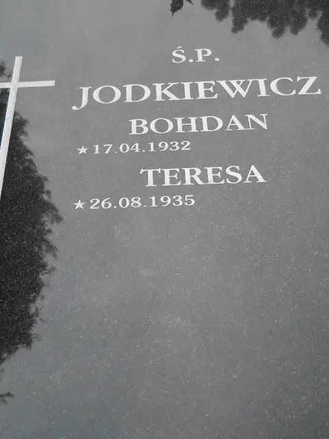 Zdjęcie grobu 7/11251