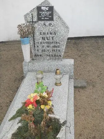 Zdjęcie grobu 6/17