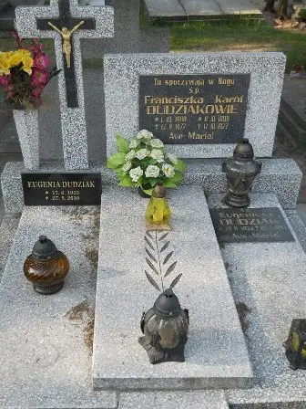 Zdjęcie grobu 20/24,25