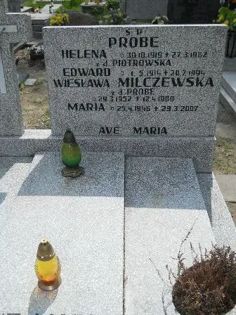 Zdjęcie grobu 43/71,72