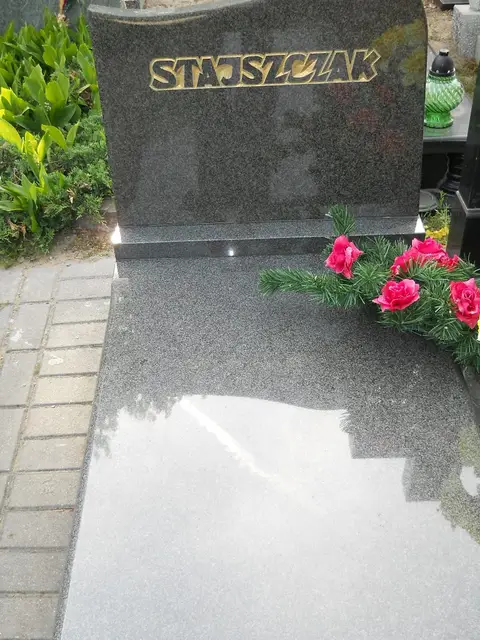 Zdjęcie grobu 8/10501