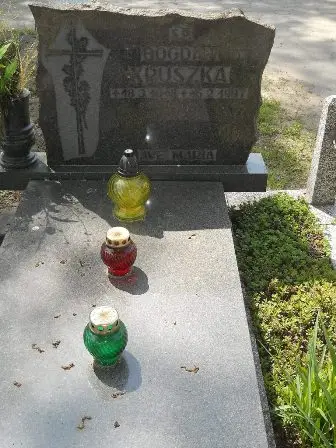 Zdjęcie grobu 25/28o
