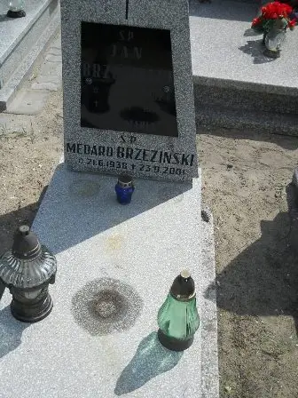 Zdjęcie grobu 25/100