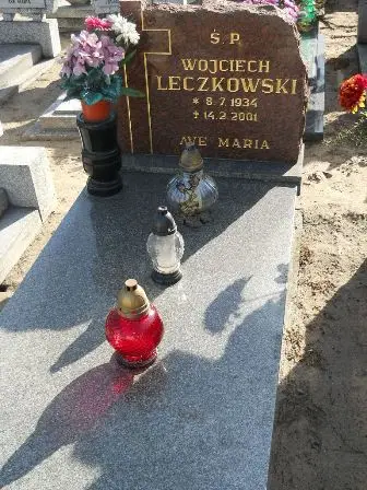 Zdjęcie grobu 1/312