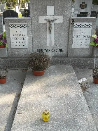 Zdjęcie grobu 28/103,104