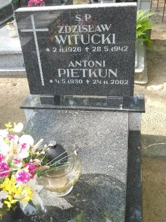 Zdjęcie grobu 24/44