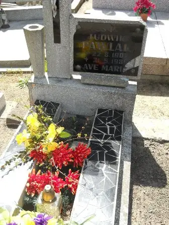 Zdjęcie grobu 25/128