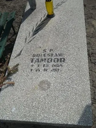 Zdjęcie grobu 3/79