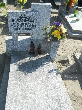 Zdjęcie grobu 28/18