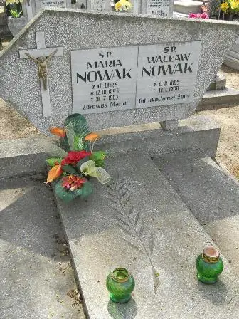 Zdjęcie grobu 27/100