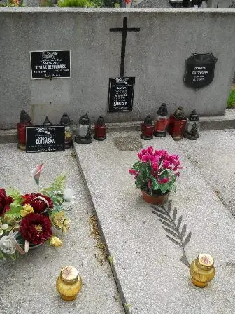 Zdjęcie grobu 32/100