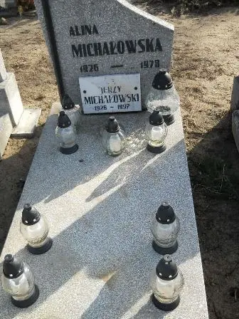 Zdjęcie grobu 100/100