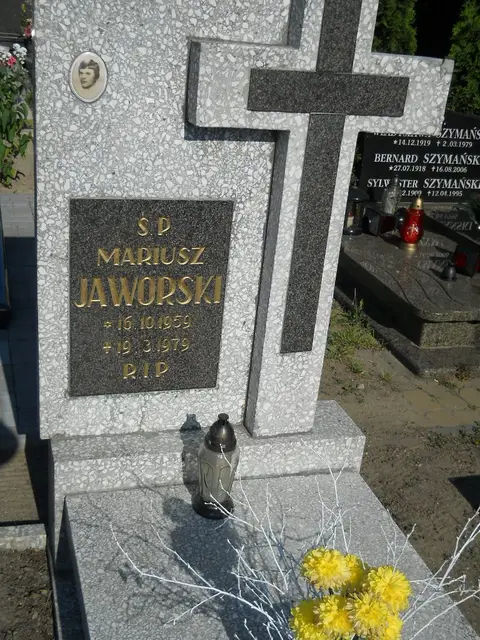 Zdjęcie grobu 7/12070