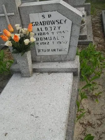 Zdjęcie grobu 23/24