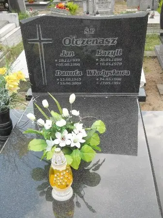Zdjęcie grobu 42/182,183