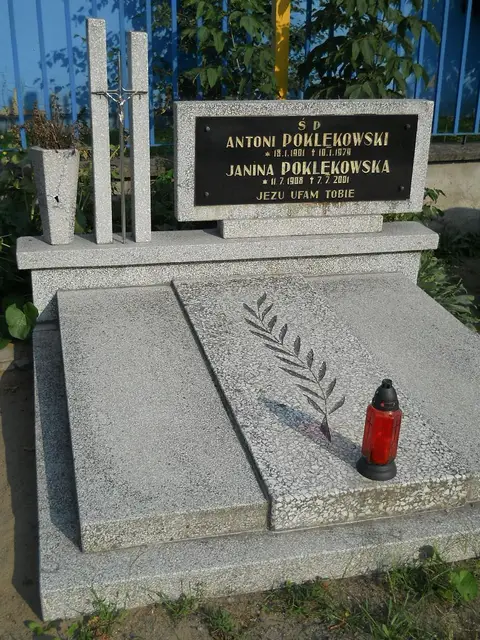 Zdjęcie grobu 18/28696