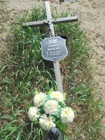 Zdjęcie grobu 27/100