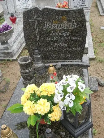 Zdjęcie grobu 36/172,173