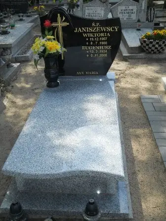Zdjęcie grobu E/24