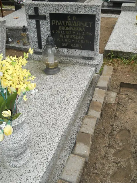 Zdjęcie grobu 16/26122