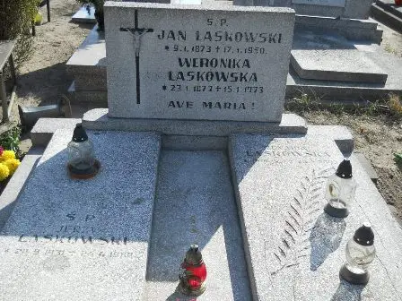 Zdjęcie grobu 3/192,193